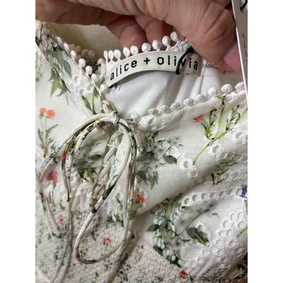 Alice + Olivia Hartford Floral Eyelet Romper Mini Dress Size 6 NEW MSRP $398 - Picture 6 of 8